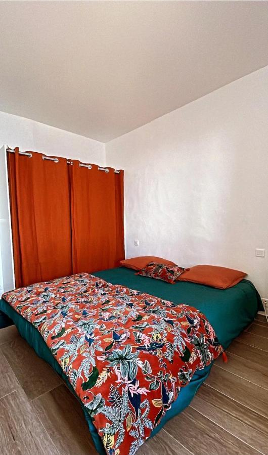 Appartement Vue Mer En Plein Centre De Cargèse Dış mekan fotoğraf